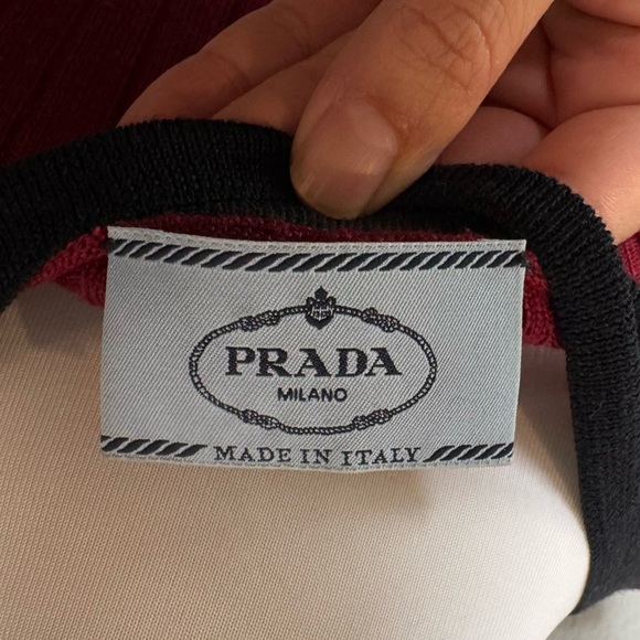 Prada Wool Lightweight Cardigan Burgundy Red‎ size 42 EU/6 US - Picture 4 of 7